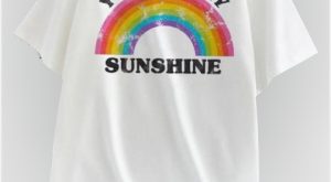 Statement Style: The Rise of Trendy Oversized Graphic Tees