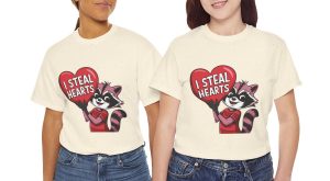 I steal hearts raccoon, Valentines Day T-shirt