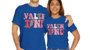 Retro Valentines Day T-shirt, Groovy retro valentine pink