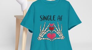 Retro Valentines Day T-shirt, Single Af, Plus Size