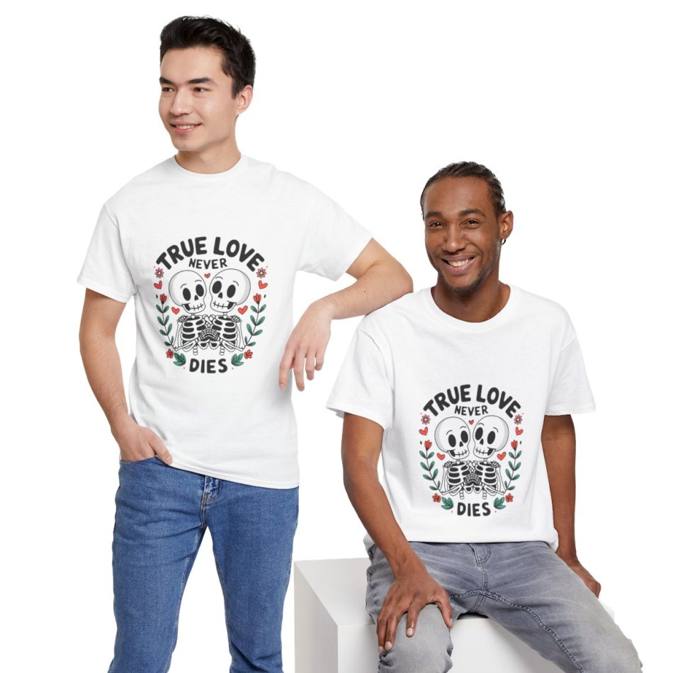 Skeleton Graphic Valentines Day T-shirt, Friends True Love Never Dies Valentine, Plus Size Skeleton Graphic Valentines Day T-shirt, Friends True Love Never Dies Valentine, Plus Size