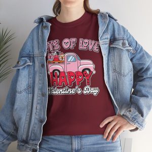 Valentine Farm T-shirt, Lots of love chicken cow