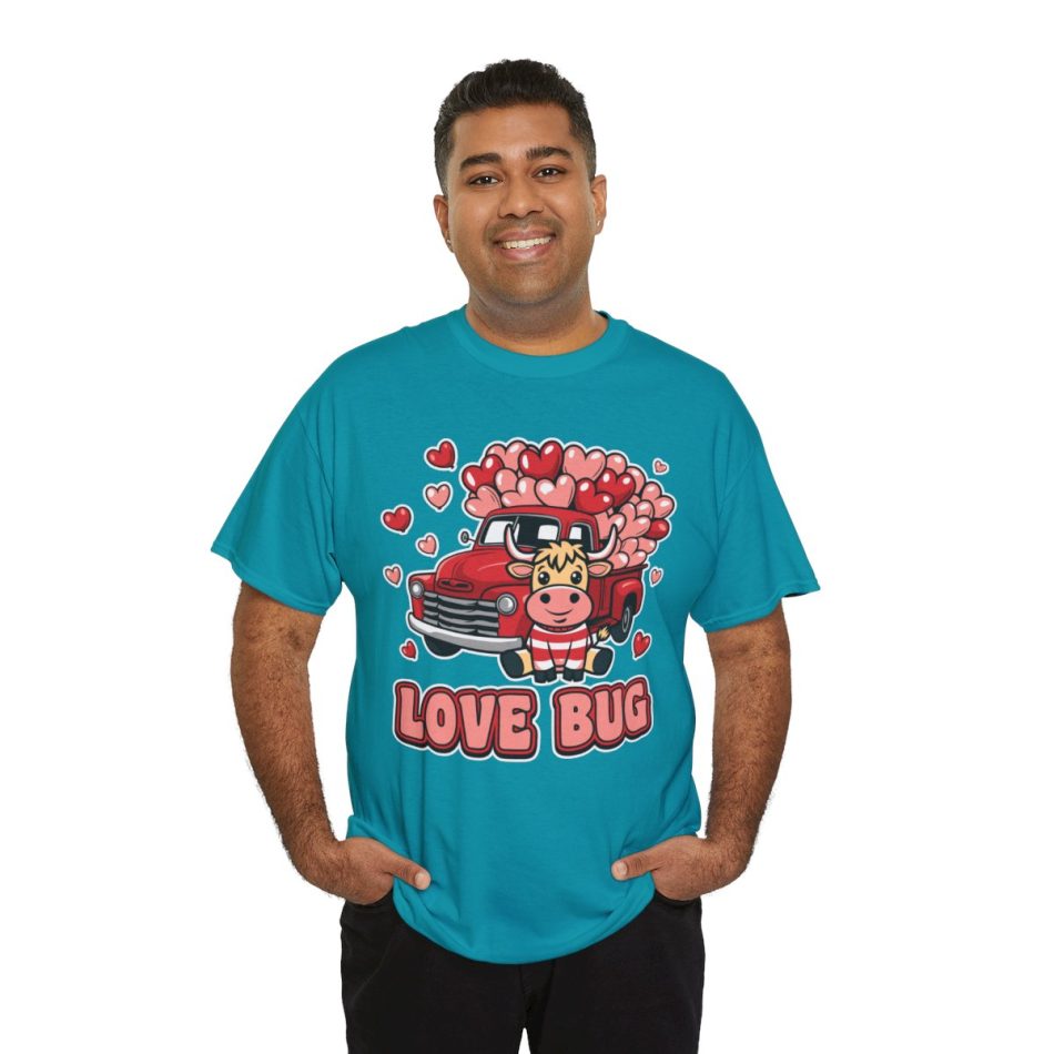 Valentine Truck T-shirt, Highland cow pink vintage truck